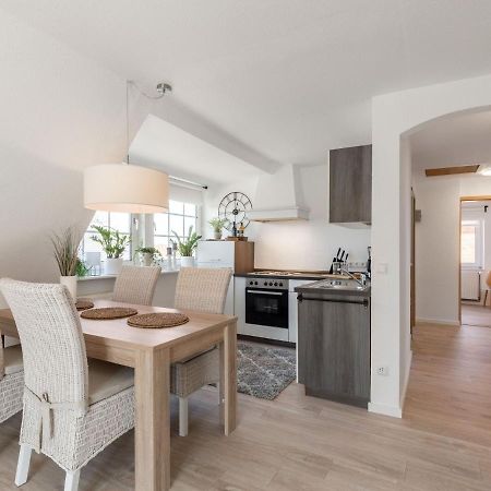 Scenic Apartment In Oldenburg Near Sea And Forest Max 3 Adults Dannau Buitenkant foto