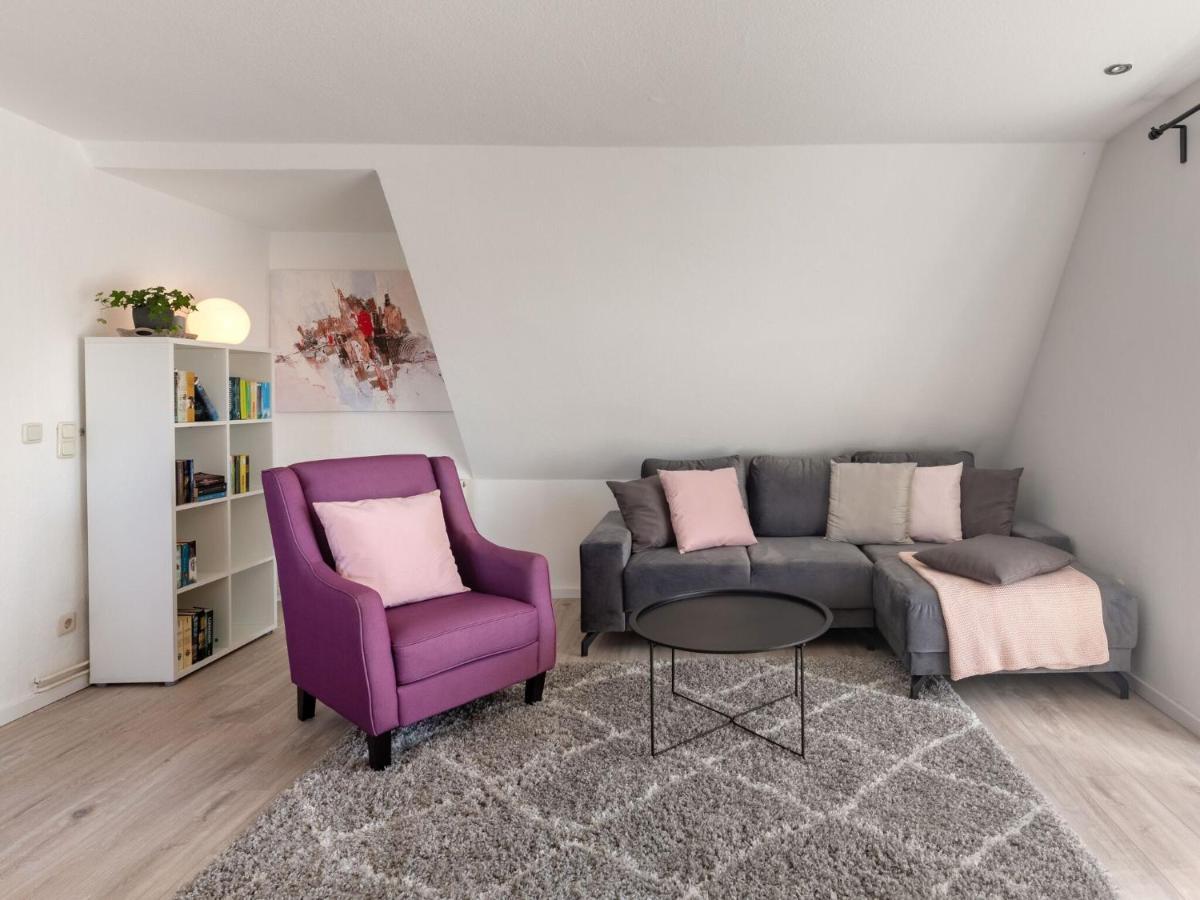 Scenic Apartment In Oldenburg Near Sea And Forest Max 3 Adults Dannau Buitenkant foto