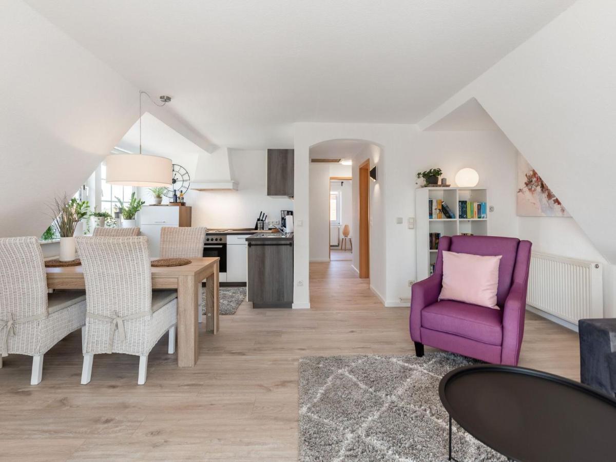Scenic Apartment In Oldenburg Near Sea And Forest Max 3 Adults Dannau Buitenkant foto