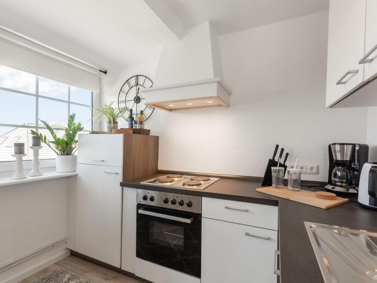 Scenic Apartment In Oldenburg Near Sea And Forest Max 3 Adults Dannau Buitenkant foto