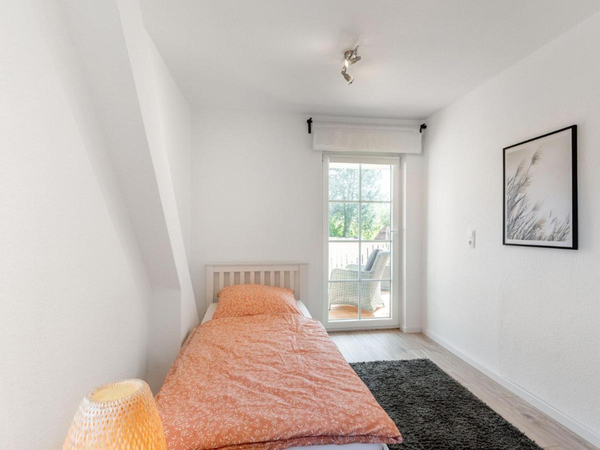 Scenic Apartment In Oldenburg Near Sea And Forest Max 3 Adults Dannau Buitenkant foto